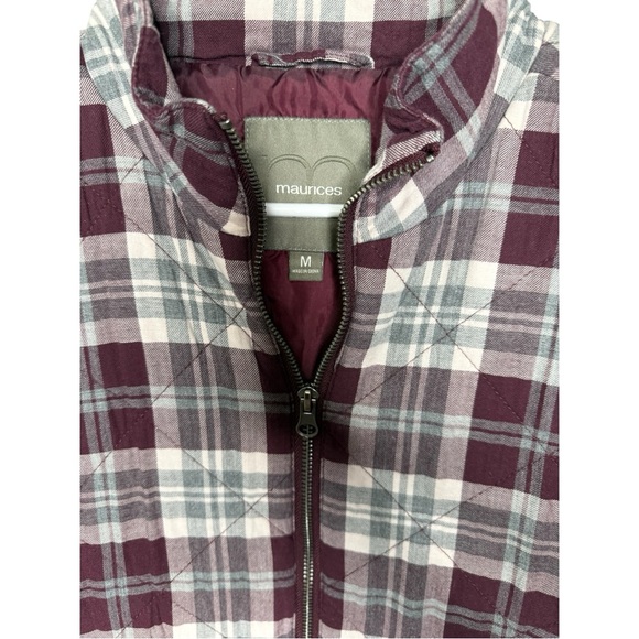 Maurices Burgundy Plaid Quilted Puffer Vest Size Medium Full Zip Pockets - Picture 4 of 6